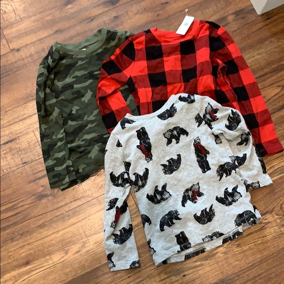 Old Navy Other - 3 5t boys shirts